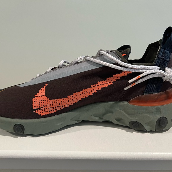 NIKE React Runner WR ISPA. NEW. See all details below. - Picture 6 of 14